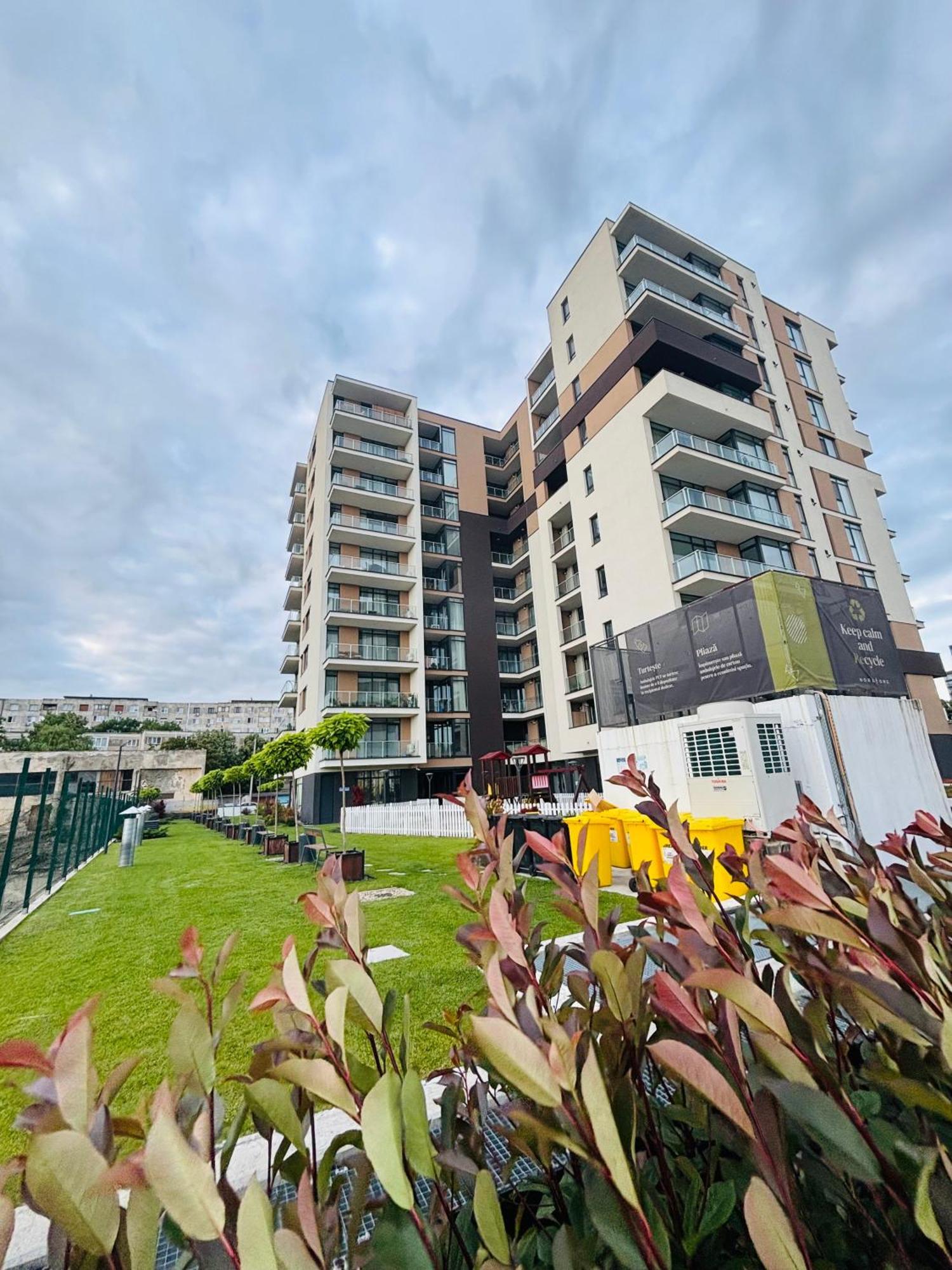 One Apartments Nordone Iulius Town Timişoara Exterior foto
